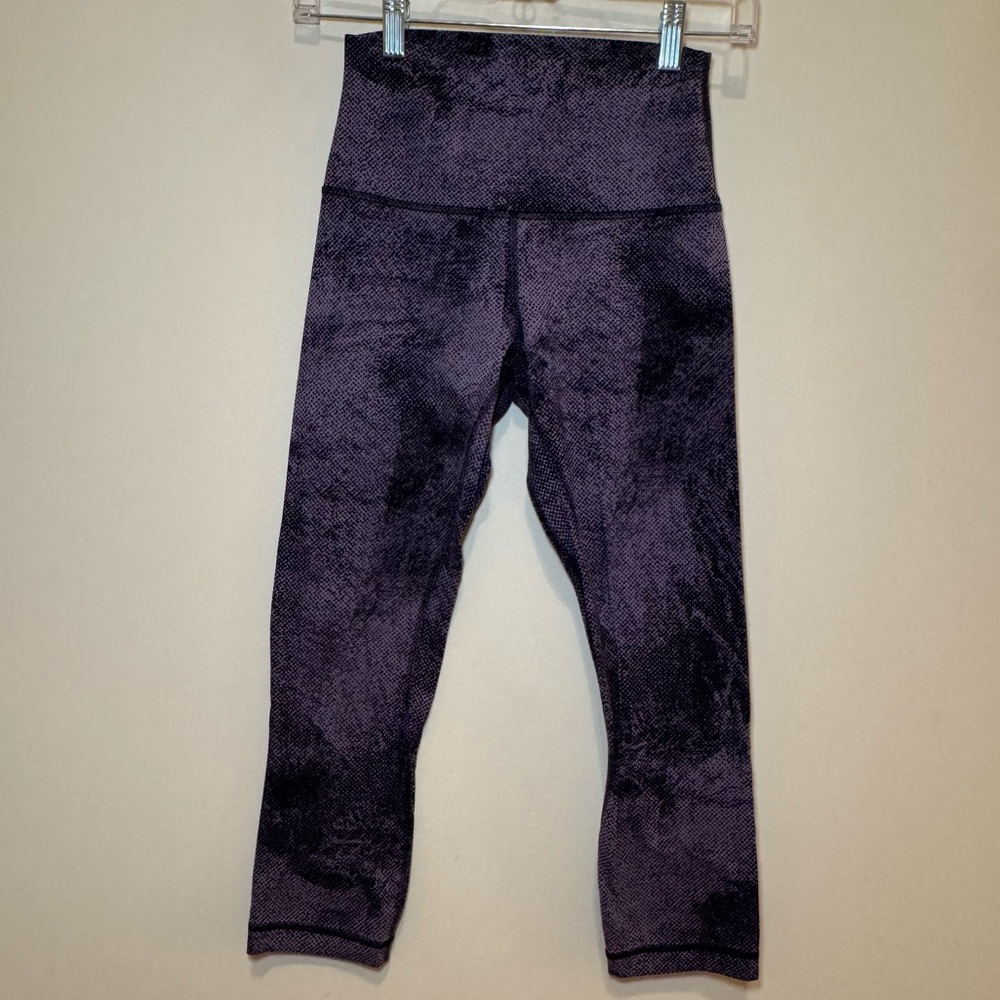 Lululemon Align Crop Pixel Print | size 4 - Picture 2 of 9
